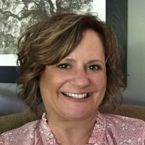 mac4comms's tweet image. Meet MAC 4 team member, Creative Director, Jennifer Campbell. For over a decade, she has supported our clients in brand identity, print materials, video, website design, advertising and more! Learn more about Jennifer&apos;s top-notch skills here:  buff.ly/3A894Oz