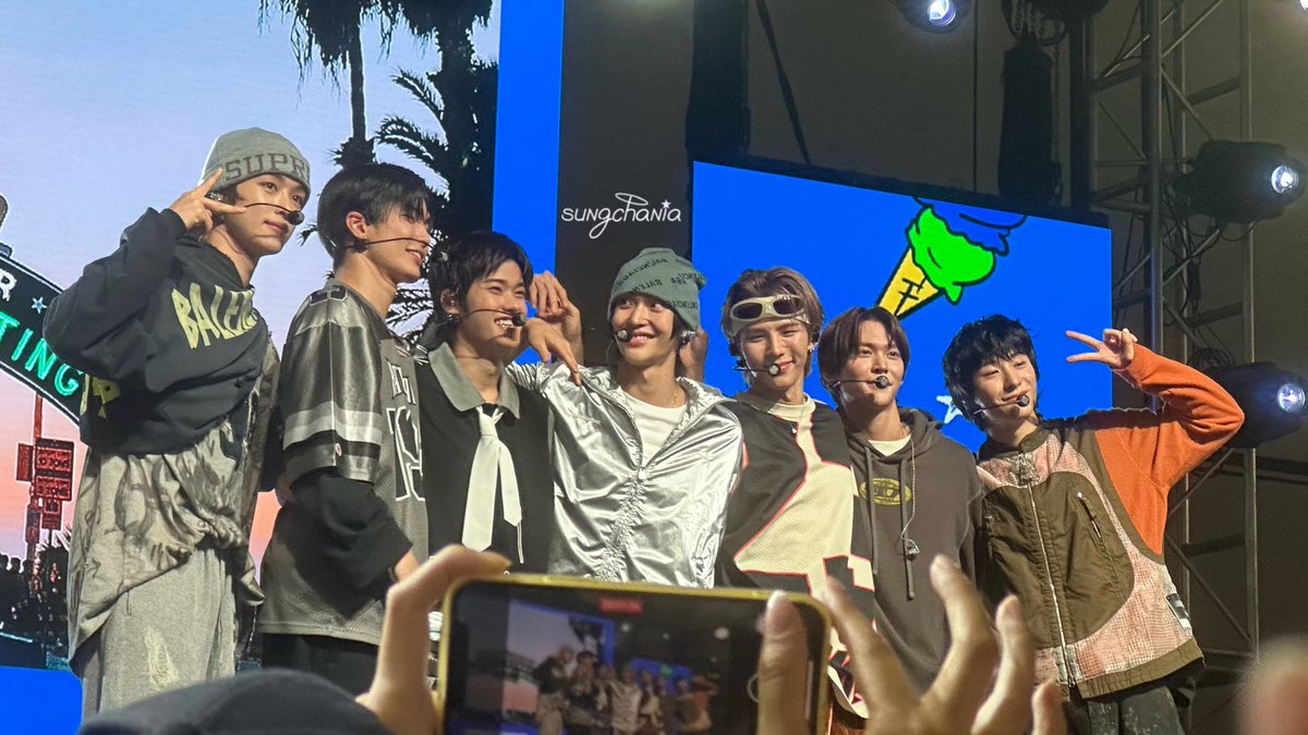 sungchania's tweet image. “why are you fighting so hard for seunghan when you’re a sungchan account?”

the pictures &amp;amp; videos in my camera roll: