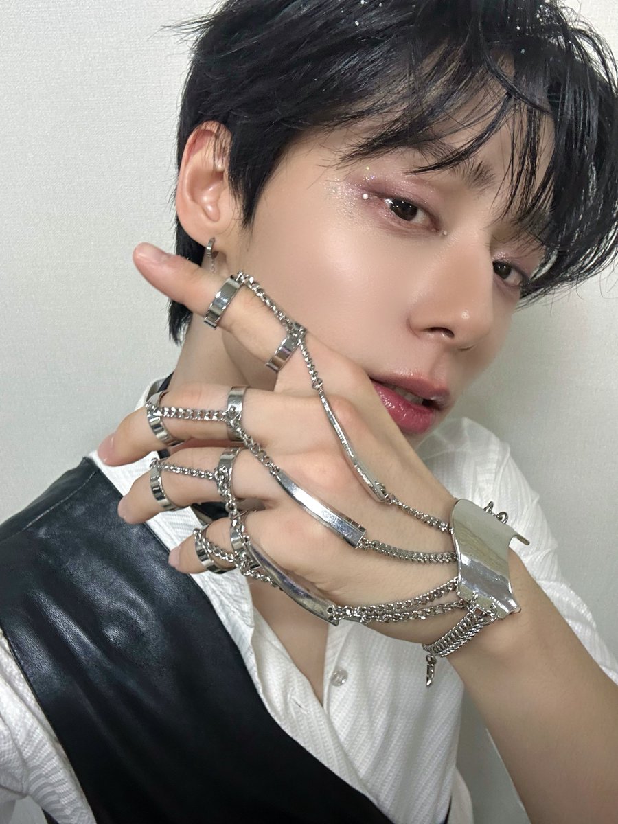 official_ONEUS's tweet photo. [#원어스]

🗓️ 24.10.24
📍 '로드 투 킹덤 : ACE OF ACE' 

ACE OF ACE 🐥🐯

#ONEUS #이도 #LEEDO 
#환웅 #HWANWOONG
#로드투킹덤 #ROADTOKINGDOM
#ROADTOKINGDOM_A https://t.co/vu9GMYjDh7