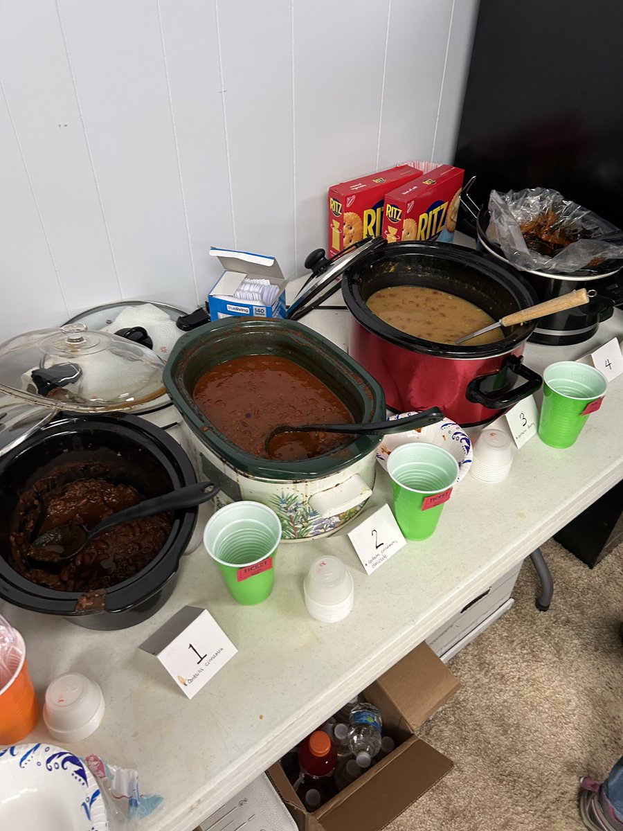 AriForOhio's tweet photo. I joined the Washington County Democratic Party's monthly meeting and chili cookoff to benefit Down Home North Carolina, BeLoved Asheville, and Rural Organization and Resilience. 

It was great to raise money to benefit our fellow Appalachians recovering from Hurrican Helene. https://t.co/3yZRkFoLm8