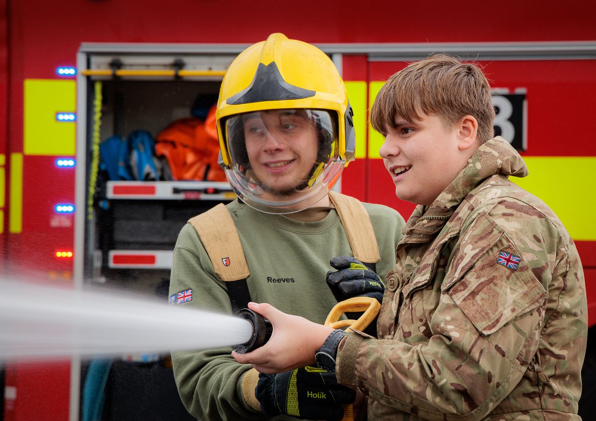 RAF Brize Norton tweet media