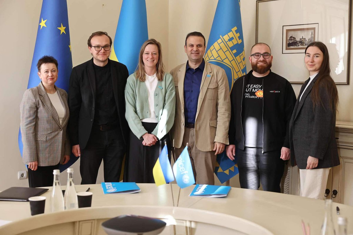 Just signed an agreement with <a href="/UNICEF_UA/">UNICEF Ukraine</a> 

And one minute later - deal with providing generators for shelter for 🇺🇦 IDPs in Lviv 

Also, focus on future priorities

Support water and heat supplying 

<a href="/lviveyc2025/">Lviv the European Youth Capital 2025</a> 

Education

Thanks <a href="/MunirMammadzade/">Munir Mammadzade</a> <a href="/NienkeVoppen/">Nienke Voppen</a> for support