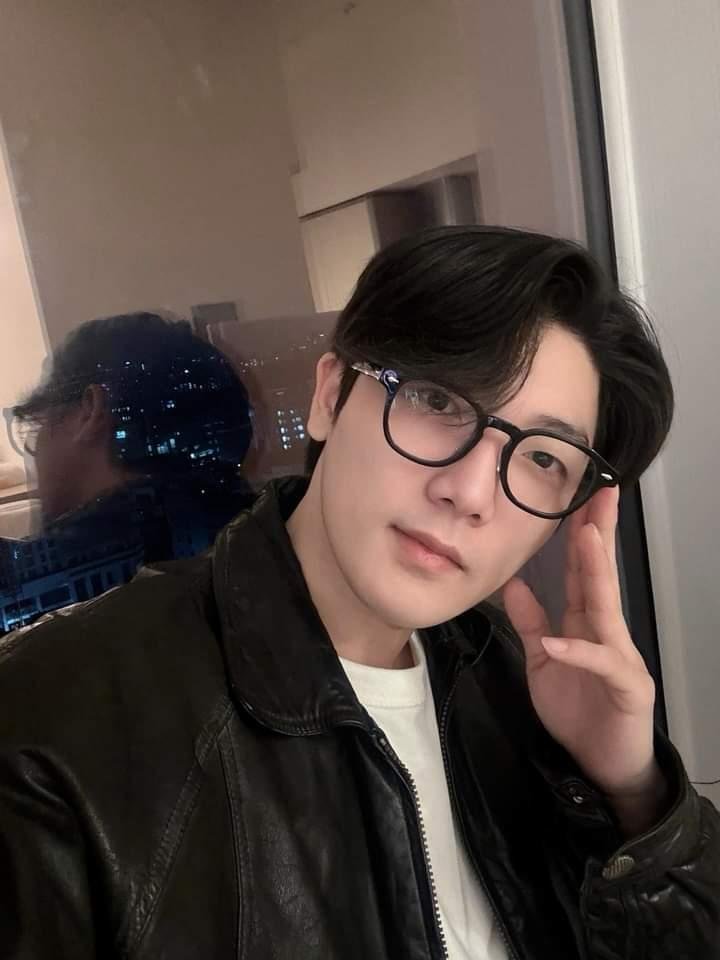 9월
11월

사계절이란 건 정말좋은거야
만세