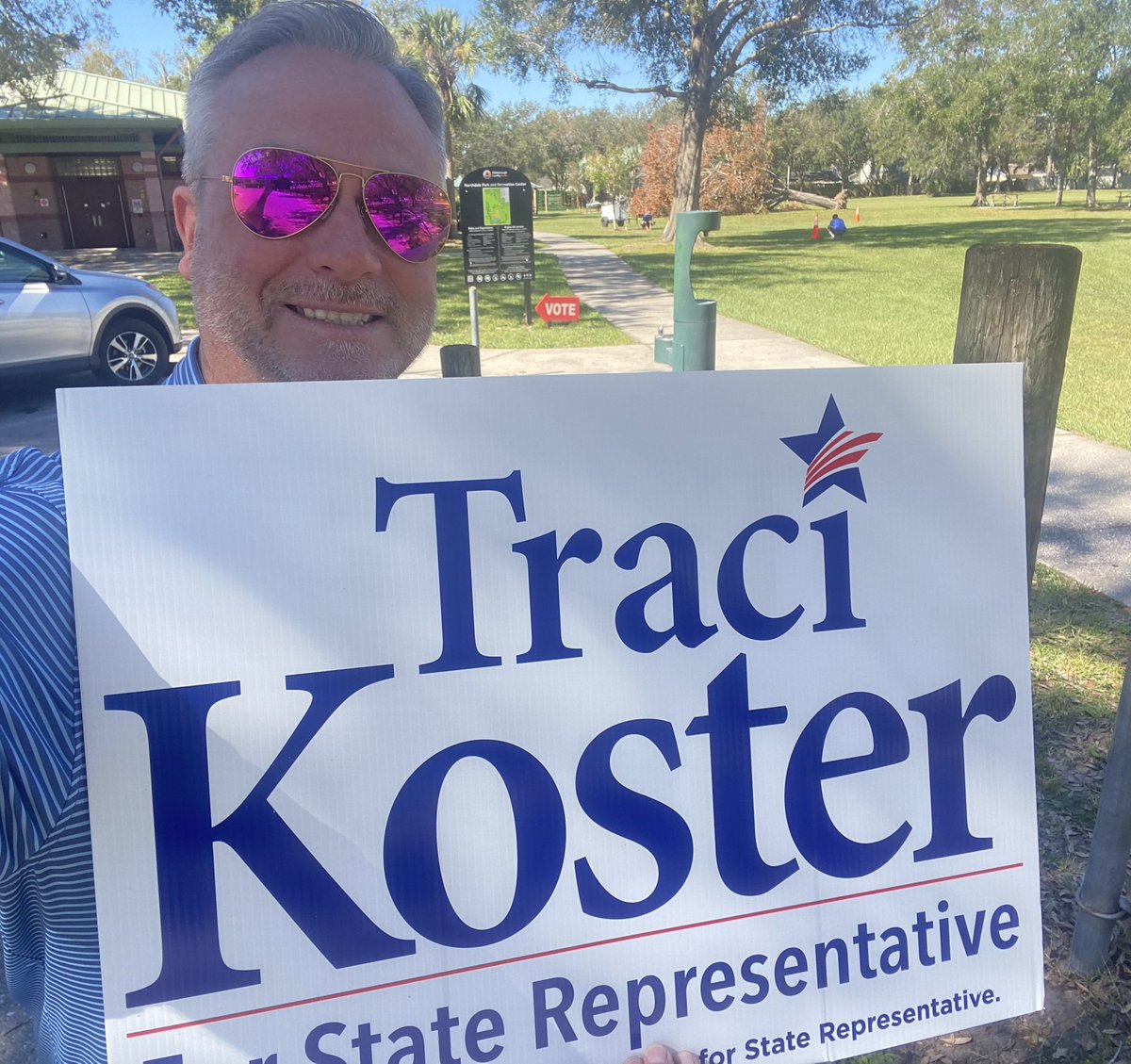 Out supporting the amazing <a href="/TraciLKoster/">Traci Koster</a> at an early voting site in #Tampa. #VoteKoster !
