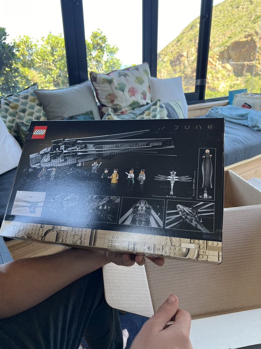 More of this please <a href="/LEGO_Group/">LEGO</a>