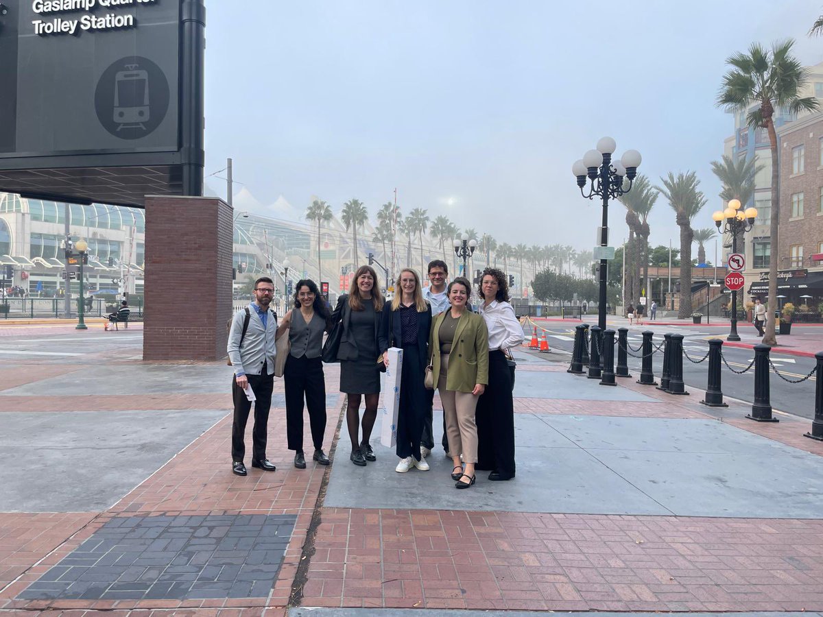 ninagoerlich (@ninagoerlich) on Twitter photo Letās go #kidneyweek2024 <a href="/ASNKidney/">American Society of Nephrology</a> @lfwgnr <a href="/P_Enghard/">Philipp Enghard</a> <a href="/ms_balzer/">Michael S. Balzer</a> <a href="/Alibrandi_SA/">Sara Alibrandi</a> Letās go #kidneyweek2024 <a href="/ASNKidney/">American Society of Nephrology</a> @lfwgnr <a href="/P_Enghard/">Philipp Enghard</a> <a href="/ms_balzer/">Michael S. Balzer</a> <a href="/Alibrandi_SA/">Sara Alibrandi</a>