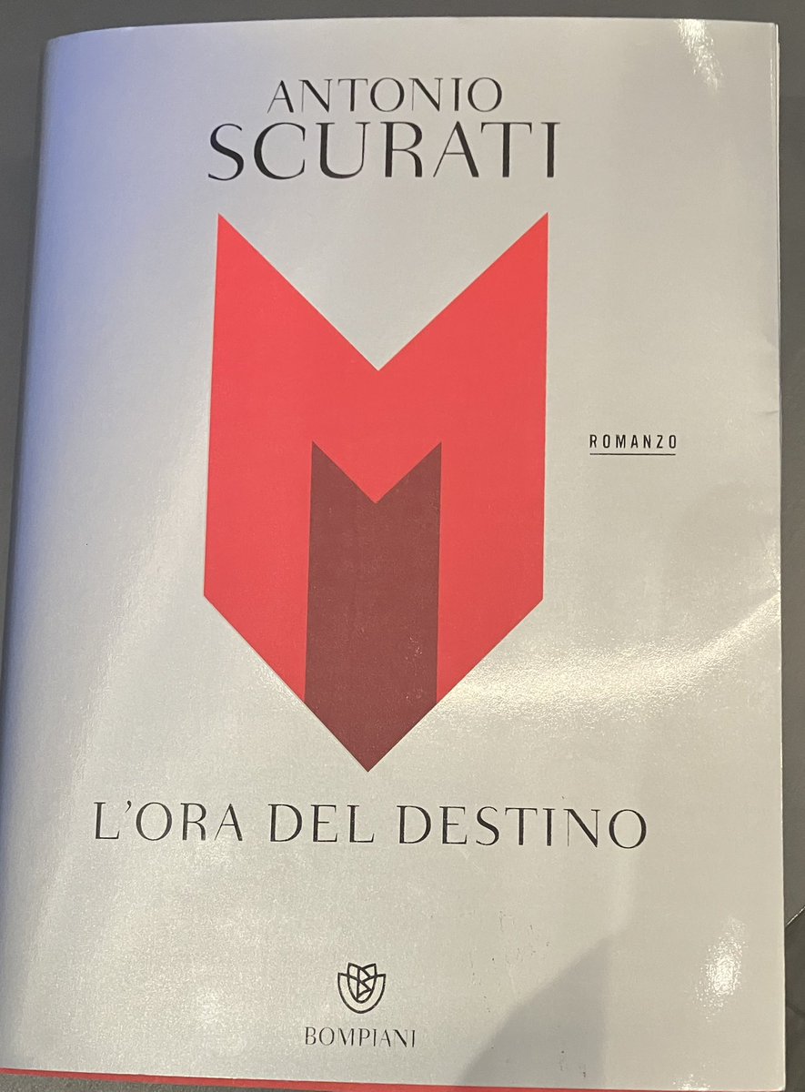 CostanzaElmi's tweet photo. Antonio Scurati “M. L’ora del destino” @libribompiani ora a Fahrenheit- Libro del giorno. @Radio3tweet https://t.co/FdWLzGRs3n