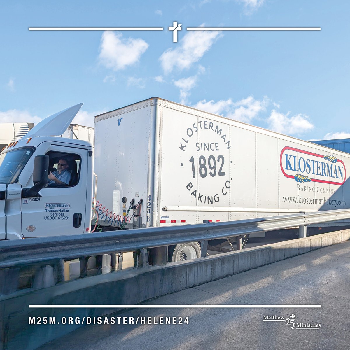 M25M_org's tweet image. Last week, Matthew 25 airlifted thousands of loaves of bread and other supplies to isolated areas of North Carolina and Tennessee that are still recovering from the devastating impacts of Hurricane Helene. Delivering this essential food and aid by helicopter allowed us to quickly…