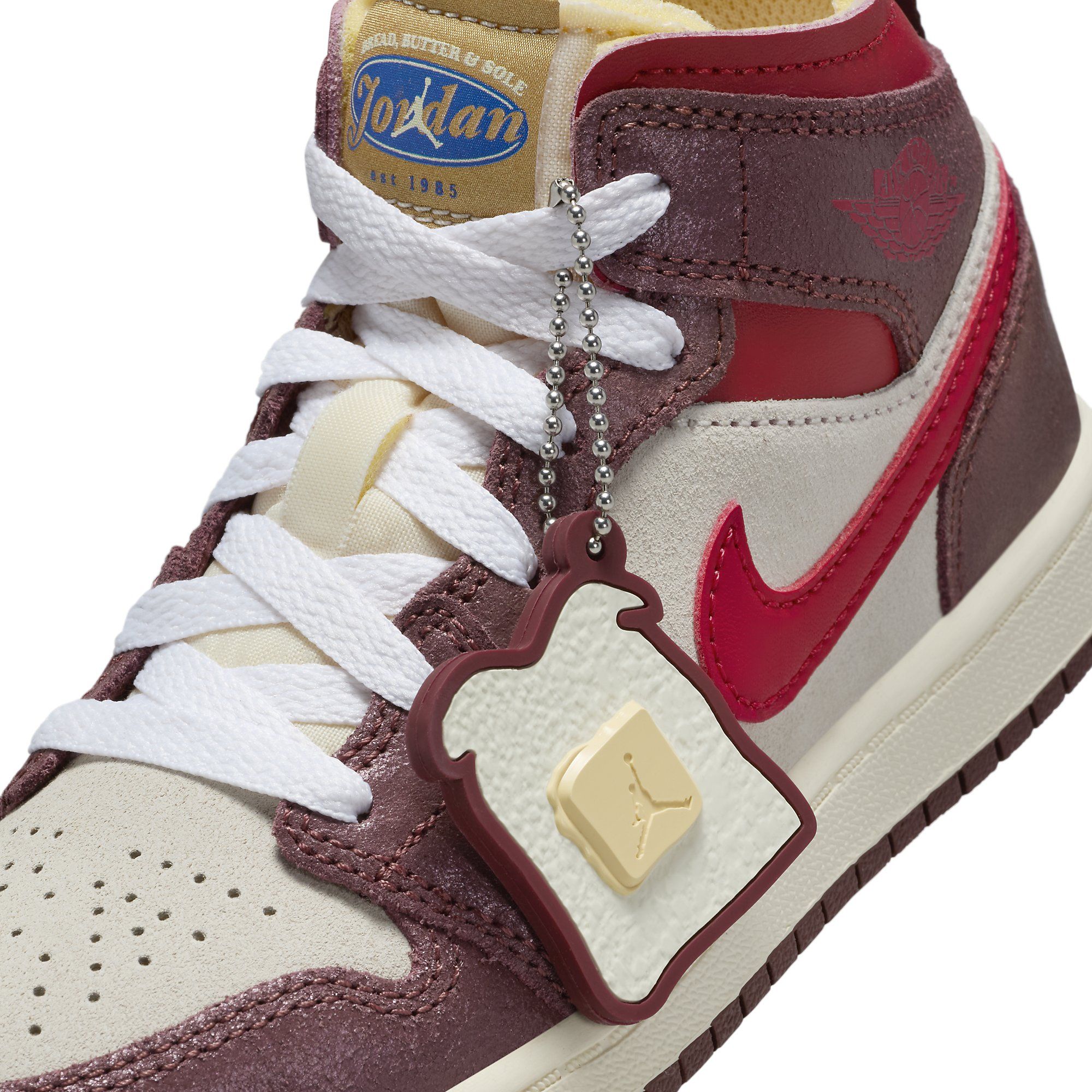 JustFreshKicks on X Official Look at a new Air Jordan 1 Mid Peanut Butter Jelly https t lGxatiaCgR https t 9fiaxgmzWh X