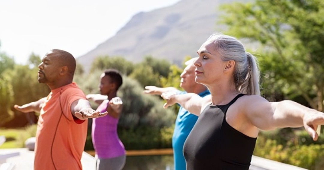 PinkRibbonDrive's tweet image. 💪 Exercise boosts cognitive function for breast cancer patients. Let&apos;s prioritize wellness! Read more. ➡️ ow.ly/9FpI50TSB3I Thanks, @AmericanCancer! #BreastCancerAwareness #ExerciseBenefits #Wellness
