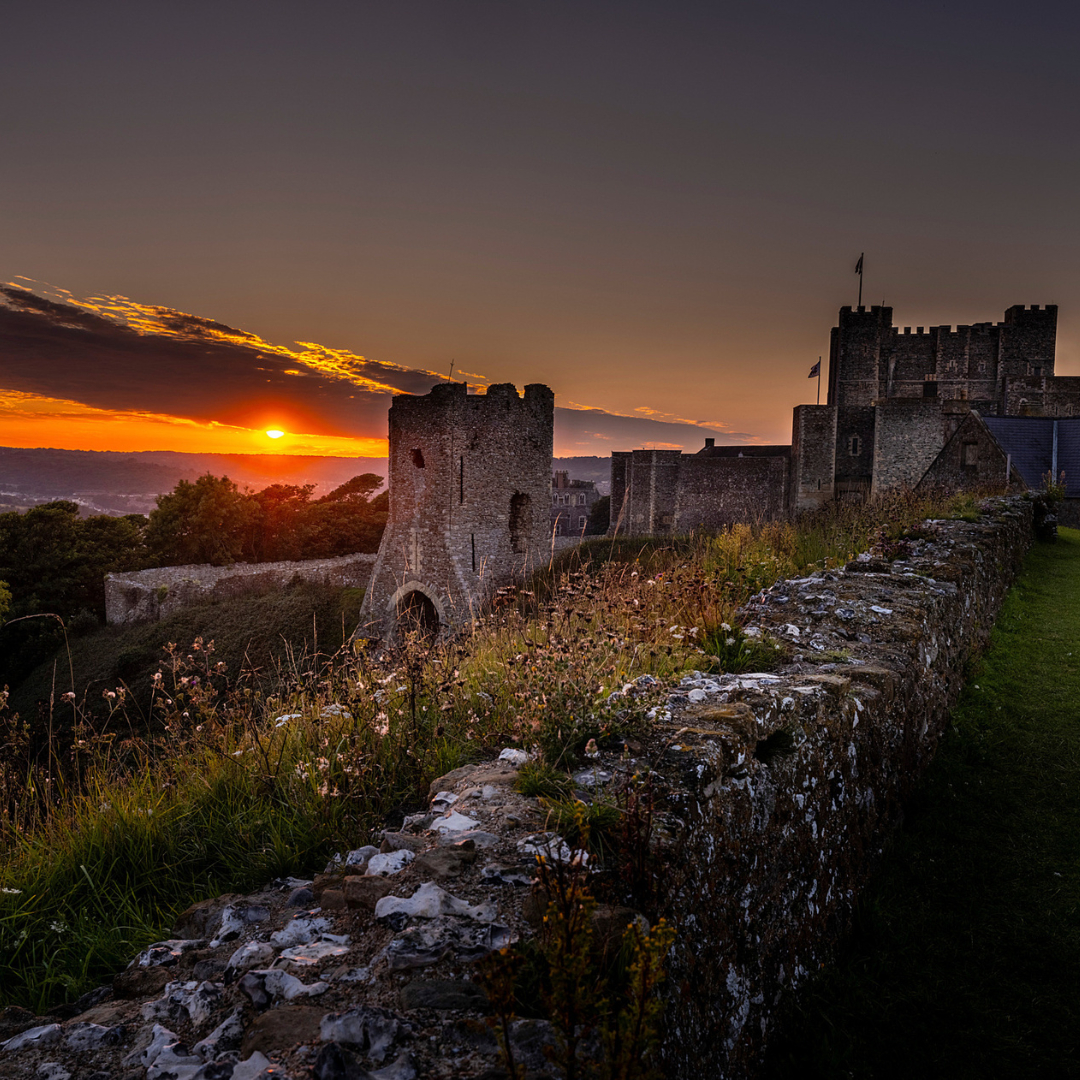 Visit South East England (@visitseengland) on Twitter photo Join <a href="/EnglishHeritage/">English Heritage</a> and the South East Kent Astronomical Society for an unforgettable stargazing experience over Dover’s iconic historic sites.
Tuesday 29th October at @EHdovercastle
Friday 1st November at Western Heights
Using professional telescopes, you’ll explore the Join <a href="/EnglishHeritage/">English Heritage</a> and the South East Kent Astronomical Society for an unforgettable stargazing experience over Dover’s iconic historic sites.
Tuesday 29th October at @EHdovercastle
Friday 1st November at Western Heights
Using professional telescopes, you’ll explore the
