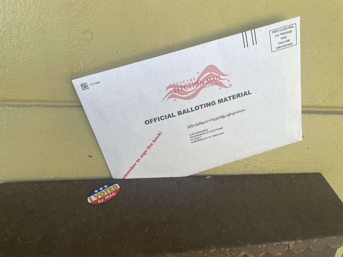 rss19909's tweet image. Your opinion matters. Remember there are multiple ways to vote. Please don’t forget to vote. 
#remembertovote #ijustvoted🇺🇸 #youopinionmatters  #president2025