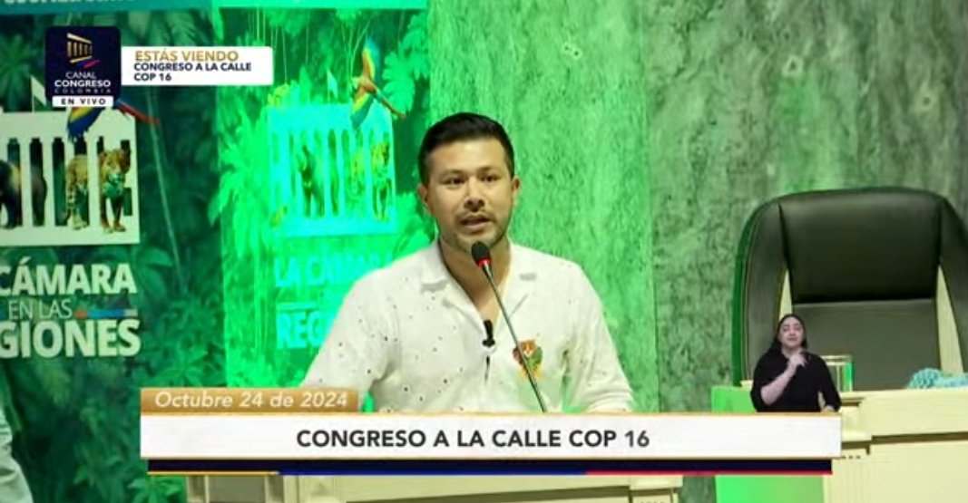CamaraColombia's tweet image. #CongresoALaCOP | El representante @CancimanceL señaló que en 🇨🇴 nos hemos venido quedando sin las riquezas naturales que siempre habían sido abundantes. 🌎 

"Ríos tan importantes como el Amazonas han perdido entre el 30% y 50% de su caudal", agregó.