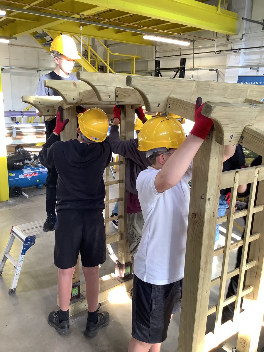 Today some S2s took part in the <a href="/HeriotWattUni/">Heriot-Watt University</a>  Construction Challenge. They completed 3 challenges, demonstrating excellent #teamwork, #communication &amp; #endeavour.
Our S2s won their heat and are now off to the Final at O2 Academy in January.
Congratulations, well done 👏