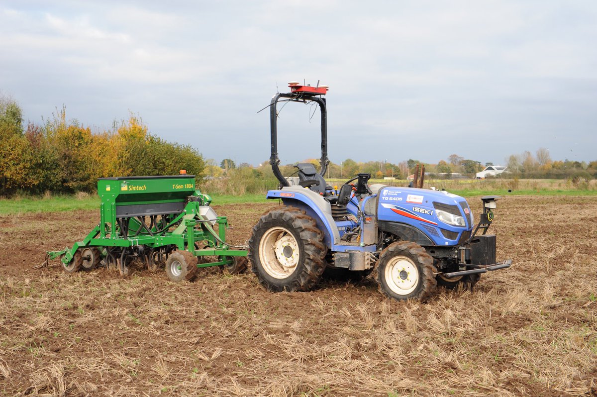 Edward Dickin (@naked_barley) on Twitter photo Sowing the new site for <a href="/FreeHectare/">HandsFreeHectare & Farm</a> strip #intercropping <a href="/HarperAdamsUni/">Harper Adams University</a> winter wheat blend of Extase and Mayflower, Mascani oats, other strips will be spring barley, spring beans and legume fallow Sowing the new site for <a href="/FreeHectare/">HandsFreeHectare & Farm</a> strip #intercropping <a href="/HarperAdamsUni/">Harper Adams University</a> winter wheat blend of Extase and Mayflower, Mascani oats, other strips will be spring barley, spring beans and legume fallow