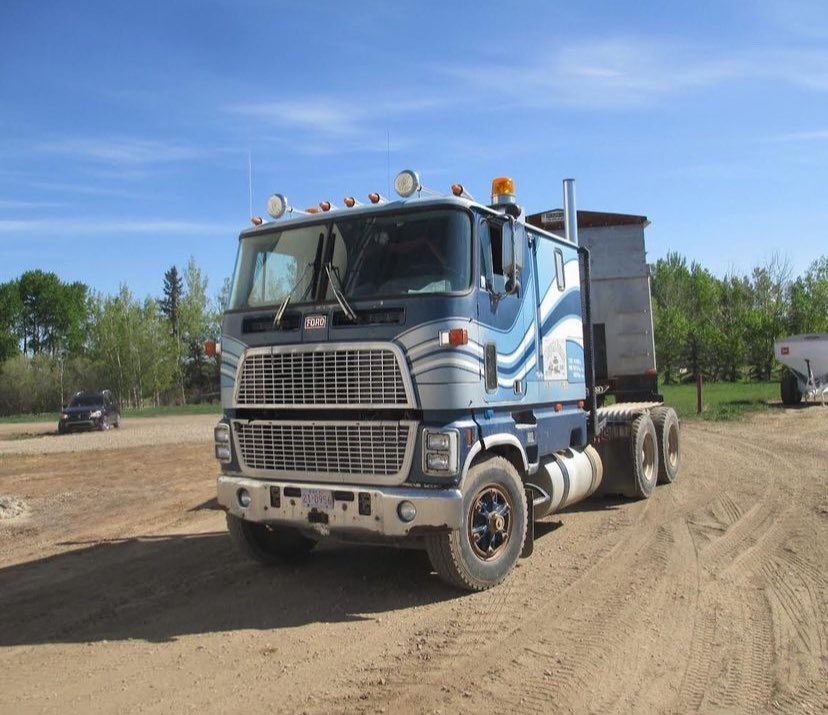 SEABOARDLLC's tweet image. 🚨NEW ARRIVAL !!!! 
1979 FORD CLT-9000 With A 10 Speed Automatic Transmission . 30,000$

Contact us today 
#TRUCK #FORD #SEABOARD
