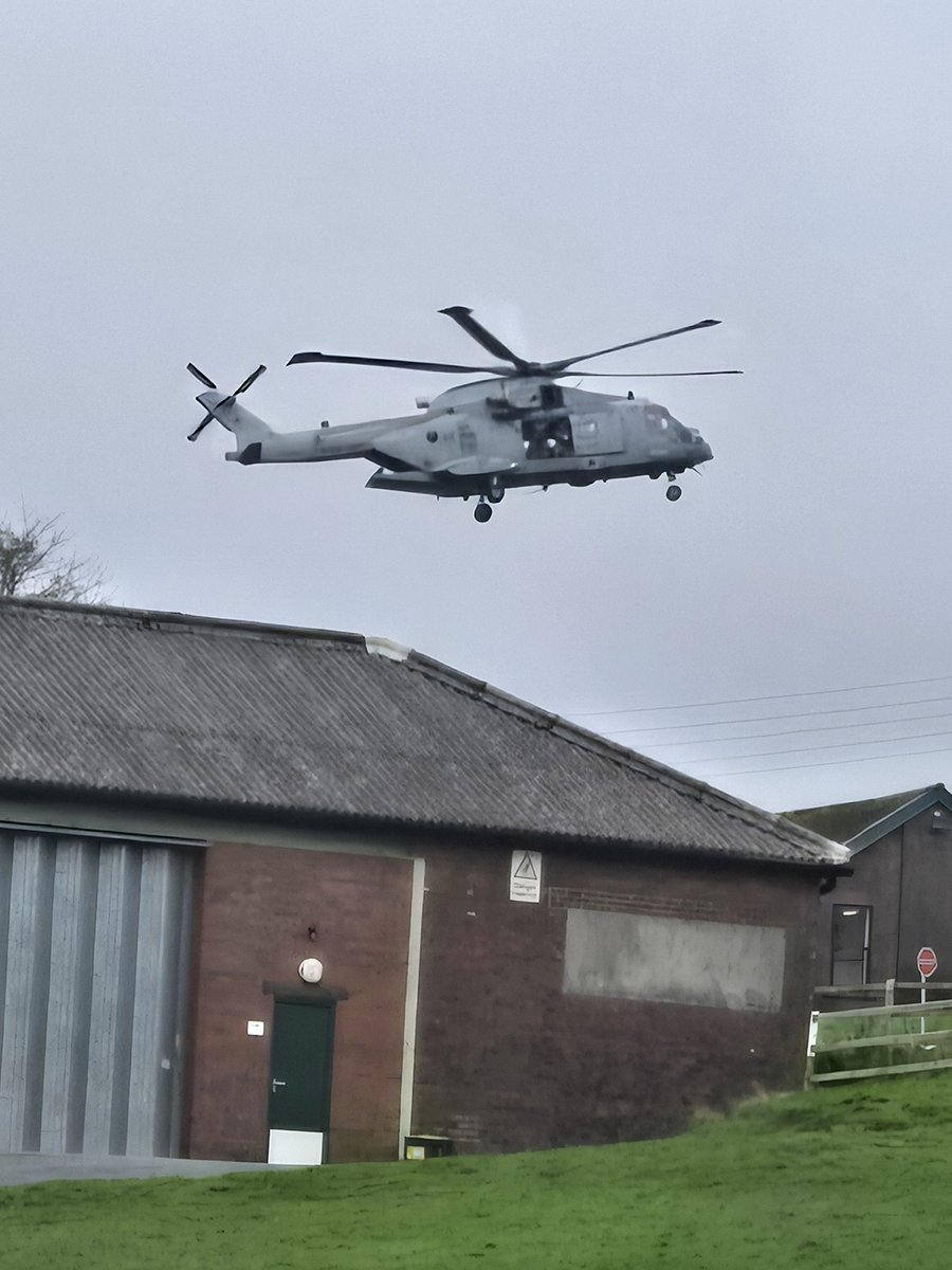 OCLondonWing's tweet image. Exercise Okehampton 24 has started @LondonAirCadets! Advanced party arrived this afternoon... being buzzd by a few awesome RNAS friends.