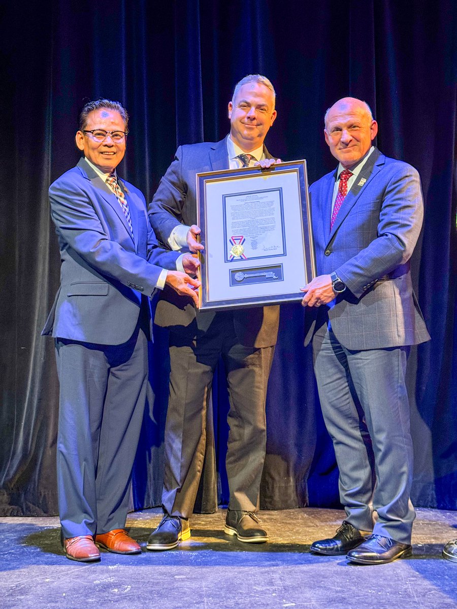 Mayor Daniel P. Rourke tweet media