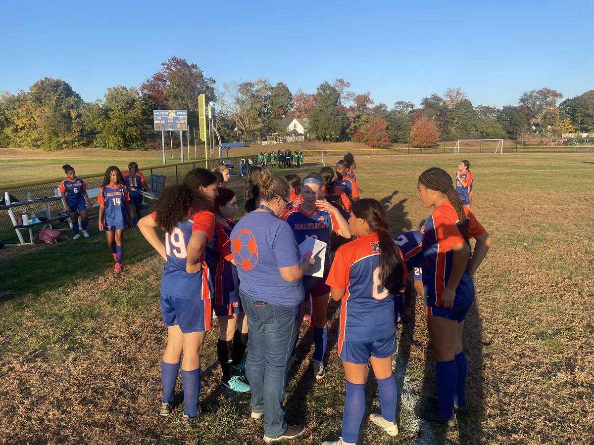 GoMHSMules's tweet photo. HTH Girls Soccer team taking on Evergreen Charter Academy @MalverneHS. ⚽️ #gomules #soccer @HTHMiddleSchool @MalverneUFSD https://t.co/QYPkPYuH7G