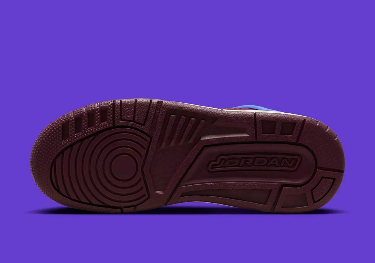 jordan spizike burgundy