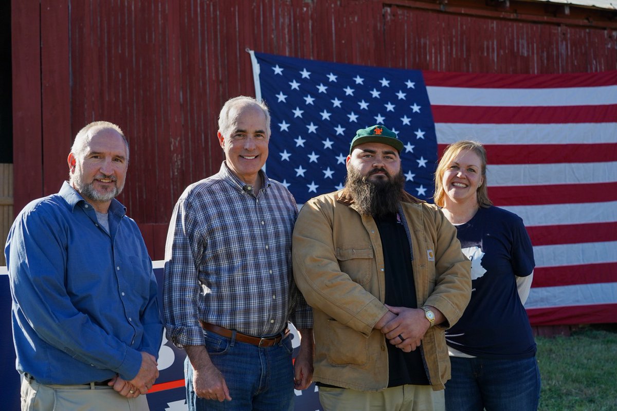 Bob_Casey's tweet photo. I’m fighting to support our farmers and communities in Central PA. 

It’s great to be in Centre County. https://t.co/osFqfriCkE