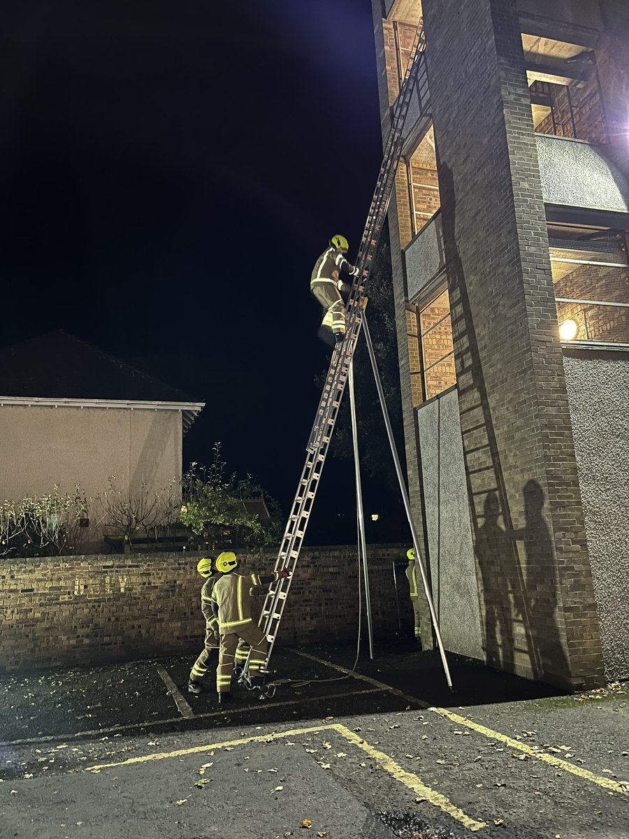 nbfire68's tweet photo. Tonight we welcomed FF Wilson to the station. He completed TTM last week and a short assessment with the crew tonight. 
Best of luck in your career with Scottish Fire and Rescue Service. 

Contact NB fire station if you’re interested in joining our team, we are recruiting now. https://t.co/yGbBPRnOmv