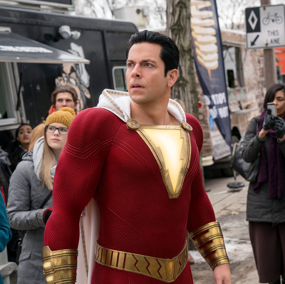 Billy Batson tweet media