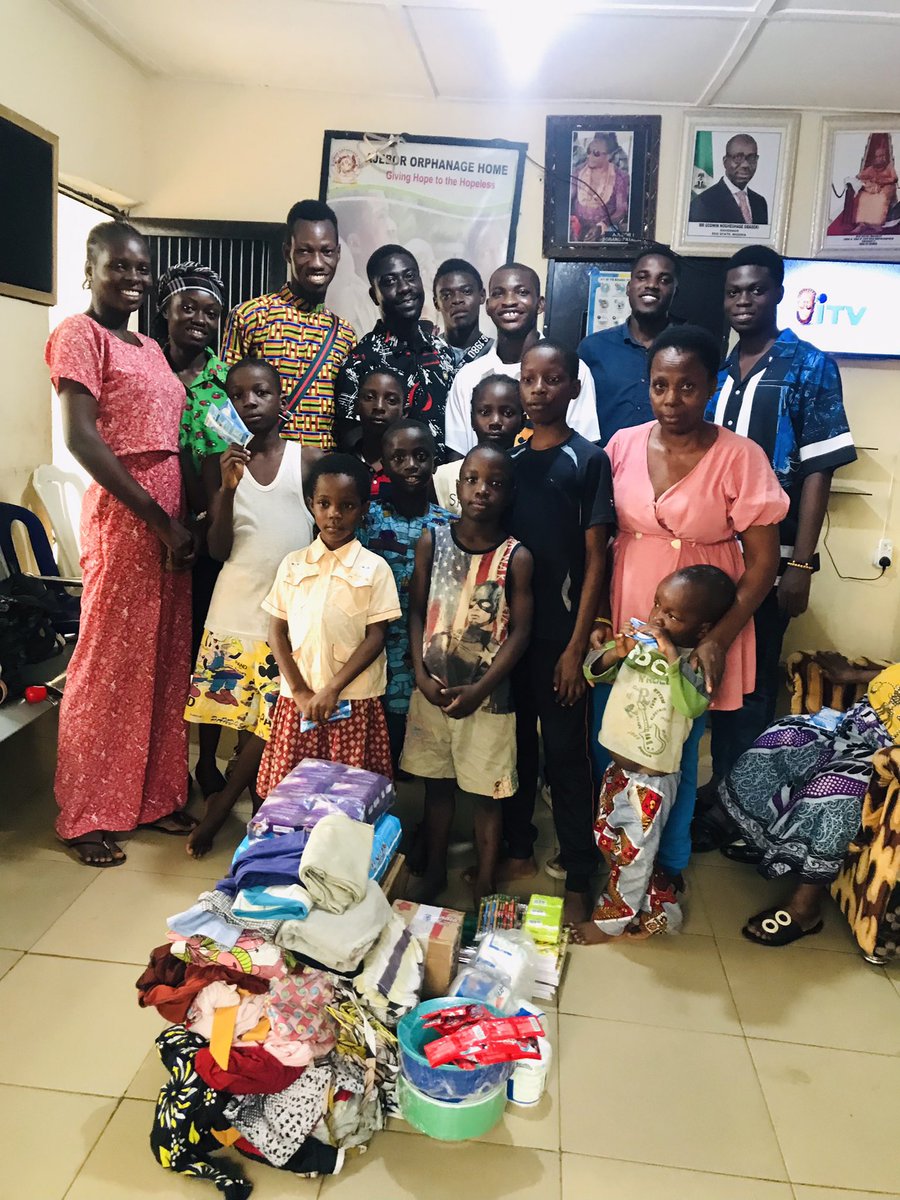 friday_agbetu's tweet photo. SOURCE OF LAUGHTER 2024 OUTREACH🤩🎉✝️(NOVEMBER 8, 2024.)
We are a body with the burden of putting smiles on the faces of lovely children out there, especially orphans and the less privileged. 

1st Slide: 2021
2nd Slide:2022
3rd  Slide: 2023
4th  Slide: Intentions for 2024… https://t.co/aXK3glNsu2