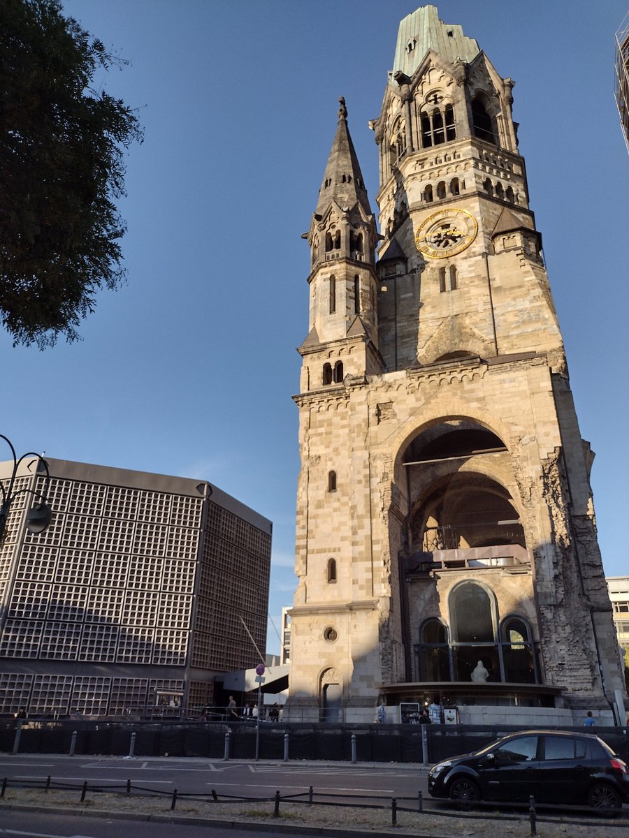 Kaiser-Wilhelm-Gedachtnis-Kirche <a href="/RGSHWMfl/">RGSHWMFL</a> <a href="/German1Ahs/">AHS German</a>