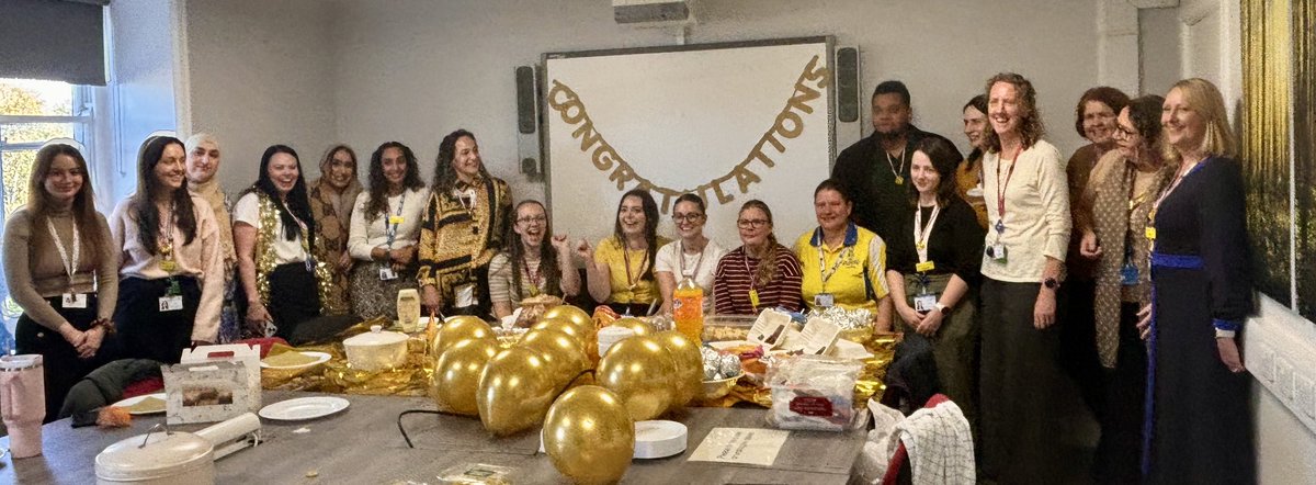 Louise Tomkinson tweet media