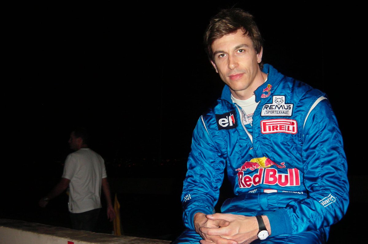 formulalatest's tweet photo. @redbull https://t.co/th7KbSf89q