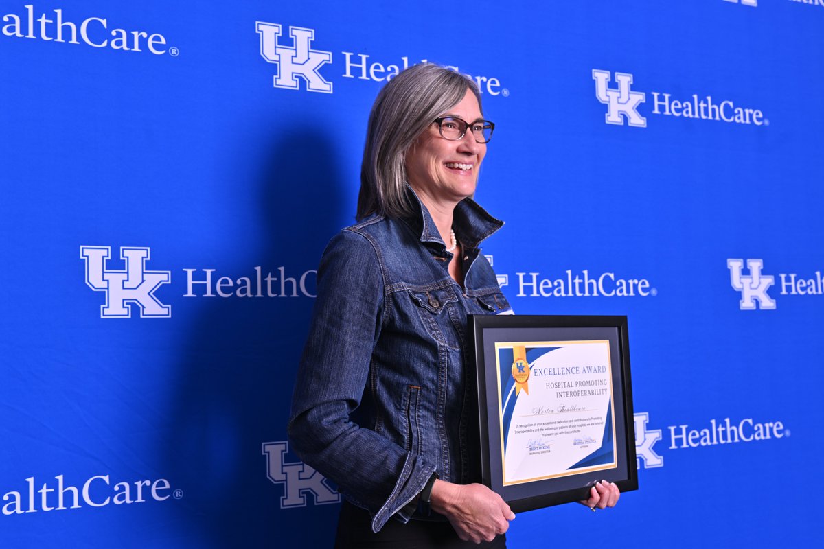 KentuckyREC's tweet photo. @KentuckyREC is proud to present the #PromotingInteroperability #award to @Norton_Health in recognition of their exceptional dedication and contributions to Promoting Interoperability and the wellbeing of their clients. https://t.co/pJTqI146JQ