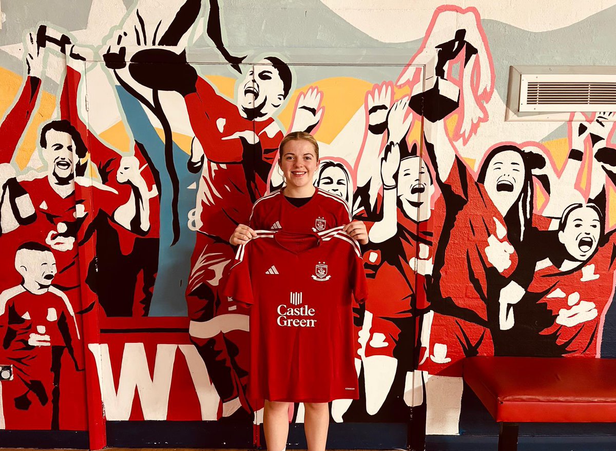 The Nomads Women are delighted to announce the signing <a href="/TiaLockley05/">Tia</a>, who joins the club from Genero Adran Premier side The New Saints✍️

Tia has made over 50 senior appearances in the <a href="/AdranLeagues/">Genero Adran Leagues 🏴󠁧󠁢󠁷󠁬󠁳󠁿</a> at just 19-years-old, and she will be available for selection in November🤝