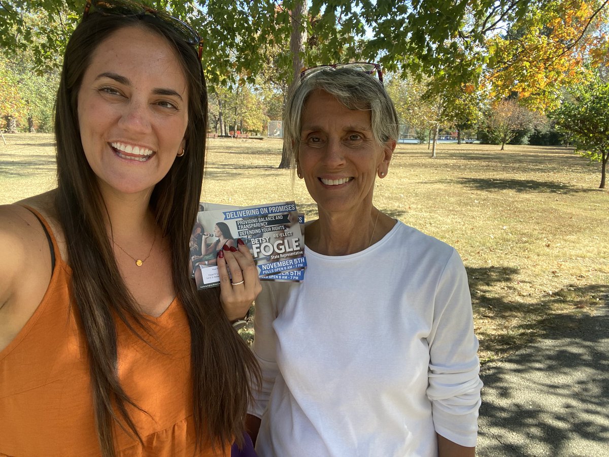 Betsy Fogle tweet media