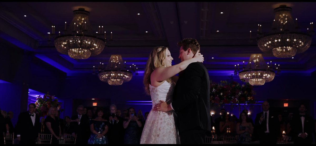 Skycinemafilms's tweet photo. A beautiful Jewish wedding at the Philadelphia Marriott Old City | Sara and Spencer 
 https://t.co/hRHhYUT2zi https://t.co/I2OZOeLg0M