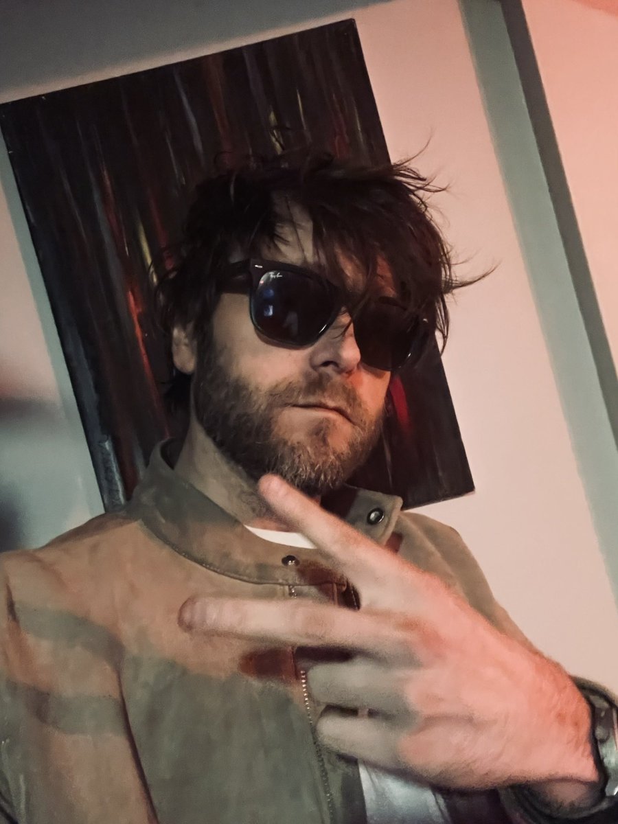 S M A N T X @  T H E  R E C H E R 
F R I D A Y  N O V  1

T I C K E T S $15 
S H O O T  U S  A  M E S S A G E  F O R  T I X 👾

K R U I S E R / /  E V E R  G R E E N 
T H E  U P S I D E / /  M I S S  M O O N