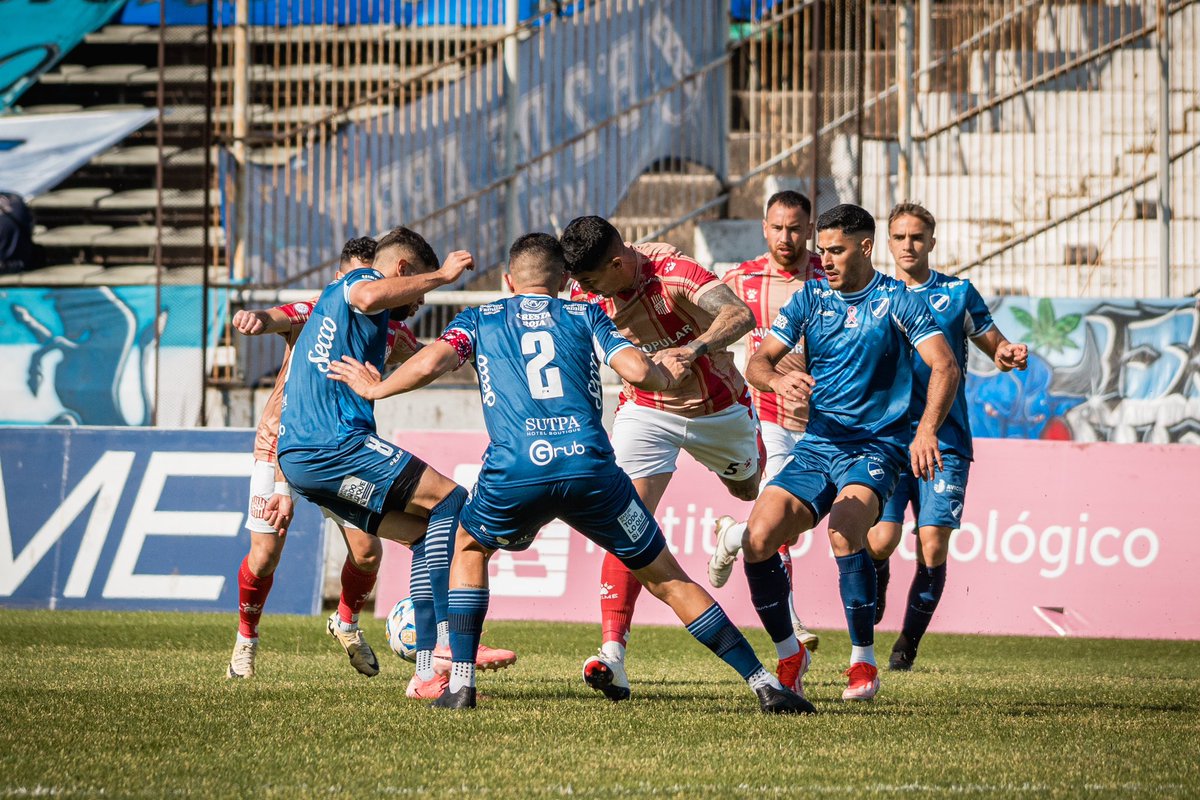 🫡 <a href="/ClubAlvaOficial/">Club A. Alvarado</a> 🐂