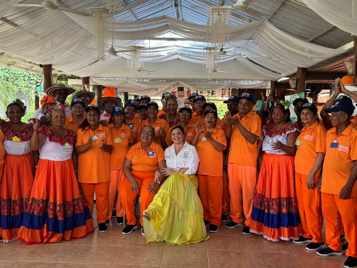 GobCordoba_'s tweet photo. Seguimos brindando atención integral a nuestros adultos mayores.💛👵👴
Hoy, los beneficiarios del programa #MaestrosDeVida de Puerto Escondido se trasladaron hasta Montería y disfrutaron de una jornada llena de recreación, activación física y atención en salud y bienestar. https://t.co/U9DIWic1CP