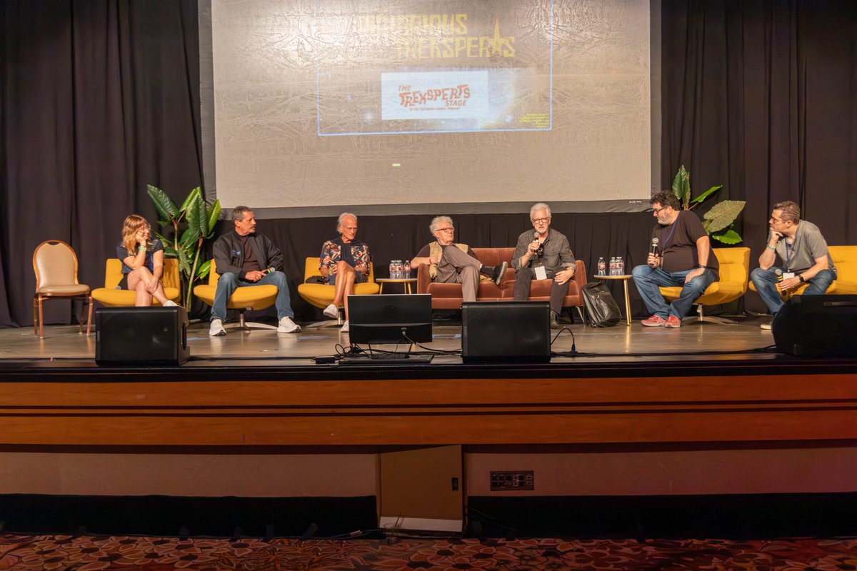 inglorioustrek tweet media