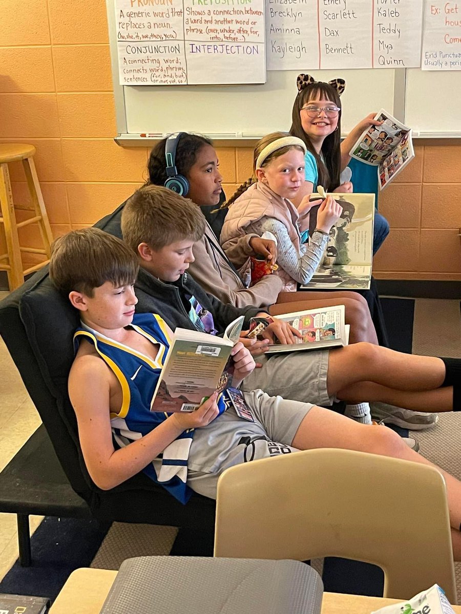 GrayElementary's tweet image. DEAR Time is the best! #SPSreadtosucceed