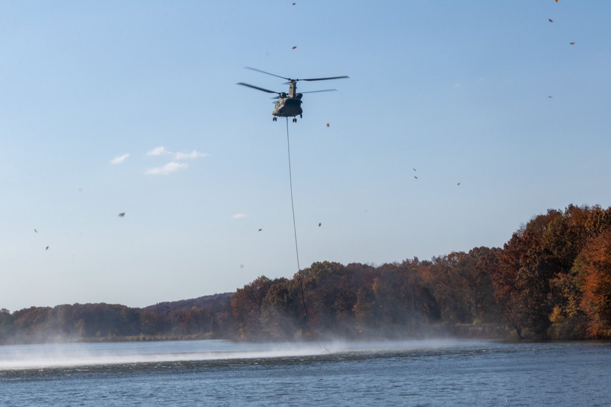 danbutler_55's tweet photo. Water drops continue at the #hawthornefire Berlin CT 1:00 pm 10.24.24 @NBCConnecticut @FOX61News @WFSBnews @WTNH https://t.co/tiE94A86oC