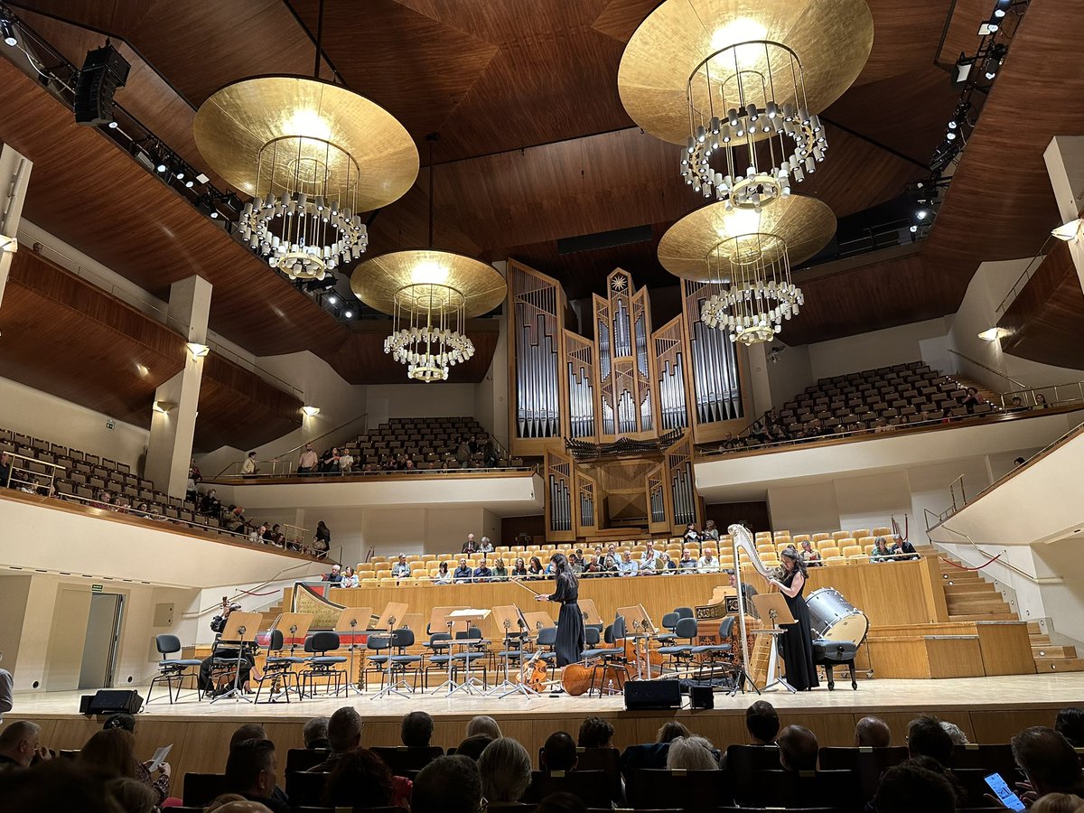 RamonSobrino1's tweet photo. En #AuditorioNacional de Madrid,
#DidoyEneas Dido&Aeneas de #Puecell. Con @sonyayoncheva @anavieiraleite2 Coro y Orquesta de la Ópera Real de Versalles. Stefan Plewniak.
Y el sábado en inauguración #ConciertosAuditorio @AuditorioOVD @CosmeMarina @culturaoviedo @DavidAlvarez https://t.co/bFRiGP5MGR