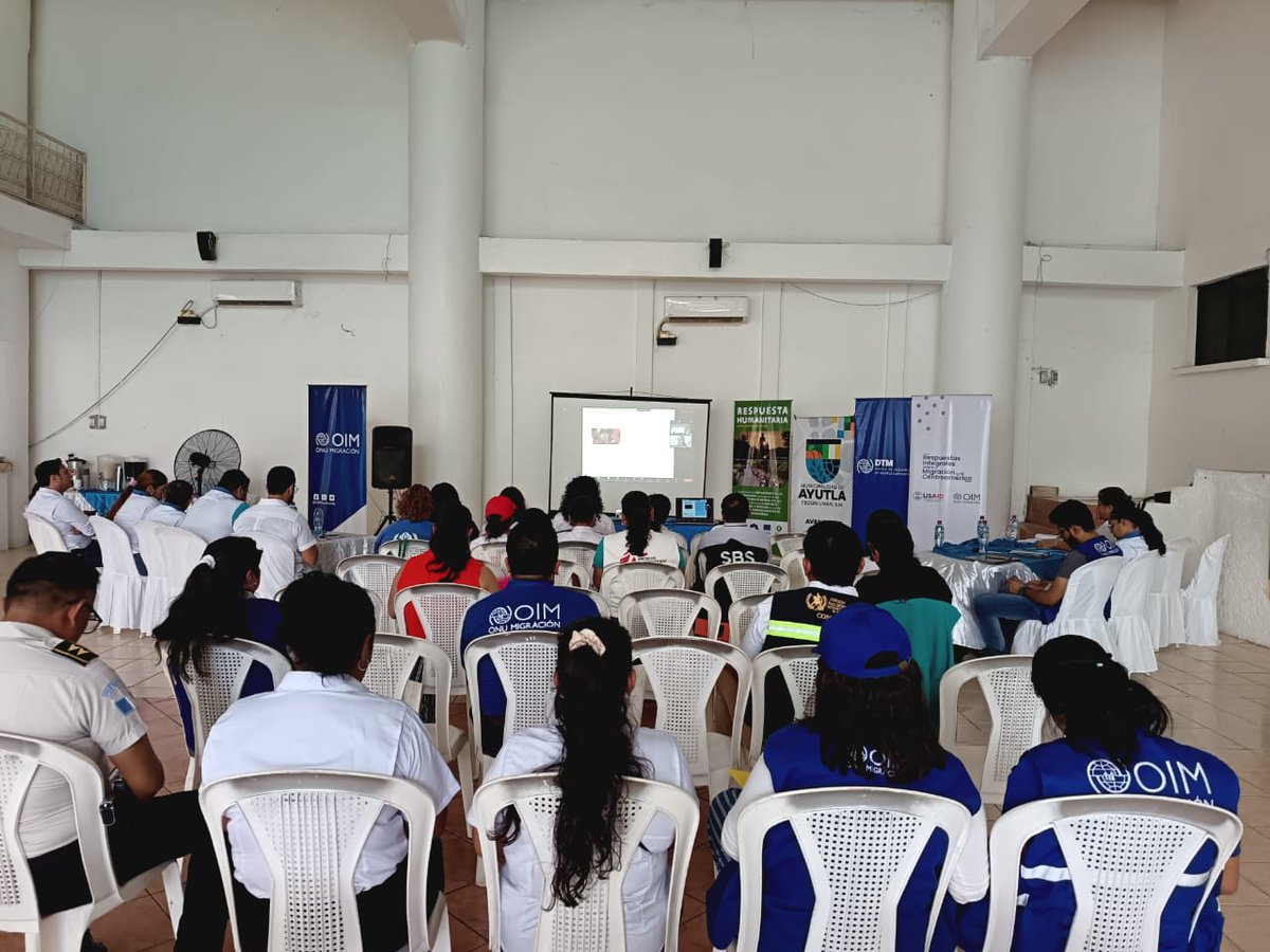 Oxfam_CA's tweet photo. #Guatemala 🇬🇹 | Esta semana dimos inicio a los foros locales sobre movilidad humana forzada "Huellas de la crisis", en coordinación con nuestra organización socia #ASEDE y la municipalidad de Ayutla, con el apoyo de @ECHO_LatAm. Estas acciones se dan en el marco del proyecto: “Respuesta Humanitaria a Necesidades Urgentes en Asistencia Alimentaria, Nutrición y Protección en Zonas Críticas del Corredor Seco y la Ruta de Migración en Centroamérica”.
Los foros tienen como objetivo exponer y analizar información del contexto regional, nacional y municipal de la migración en Guatemala y el corredor centroamericano, para identificar las brechas que existen actualmente en temas de protección y asistencia humanitaria.