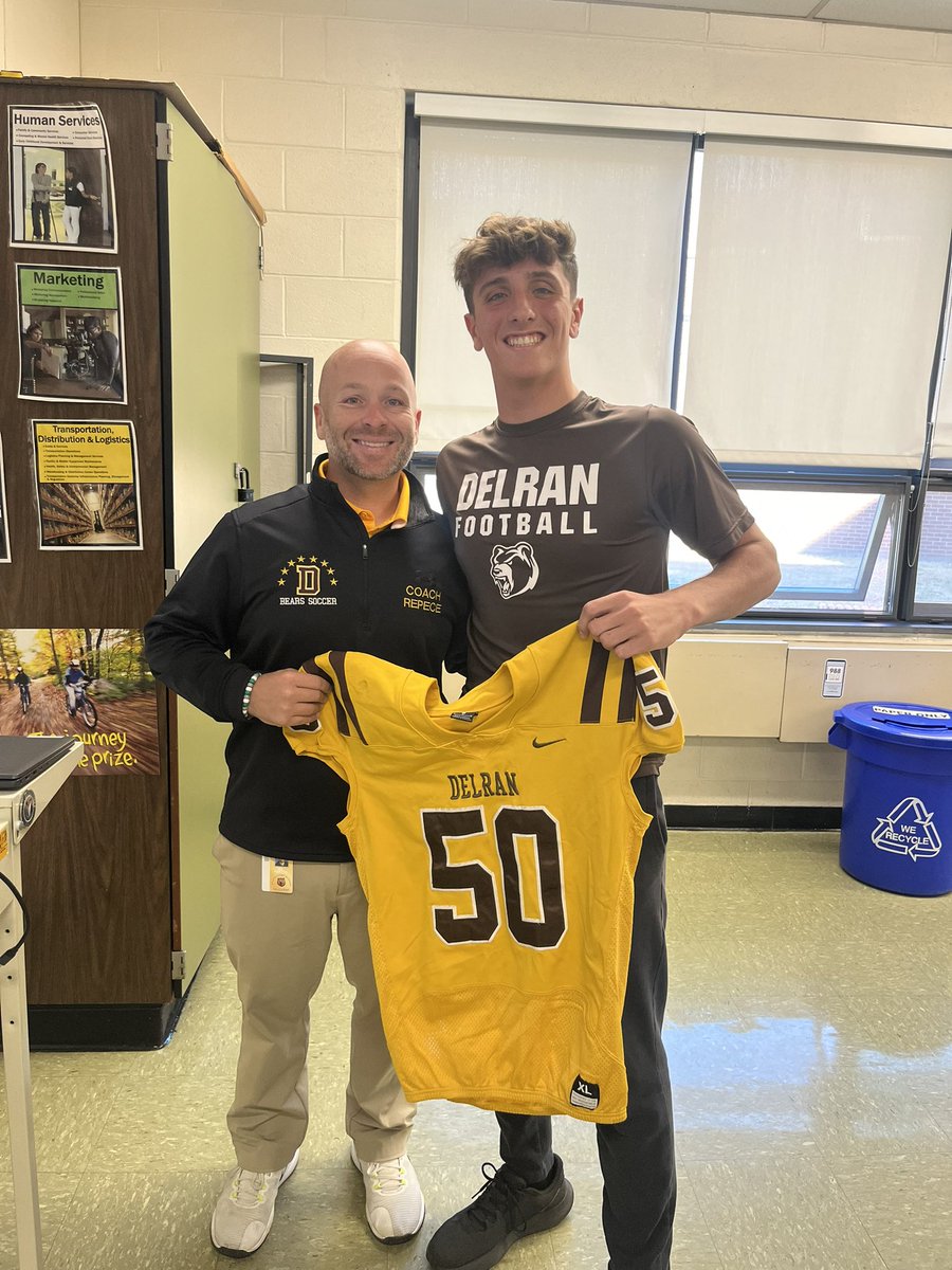 Coach Colin Hewko tweet media
