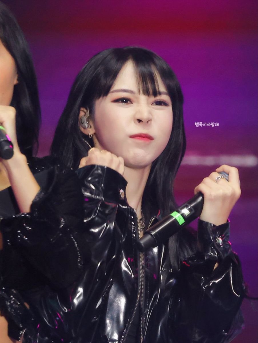 Hua I MAMAMOO tweet media