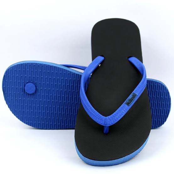 Alameen___Abba's tweet photo. Rubber flip Slippers

N550,000 Only https://t.co/13mX941cq7
