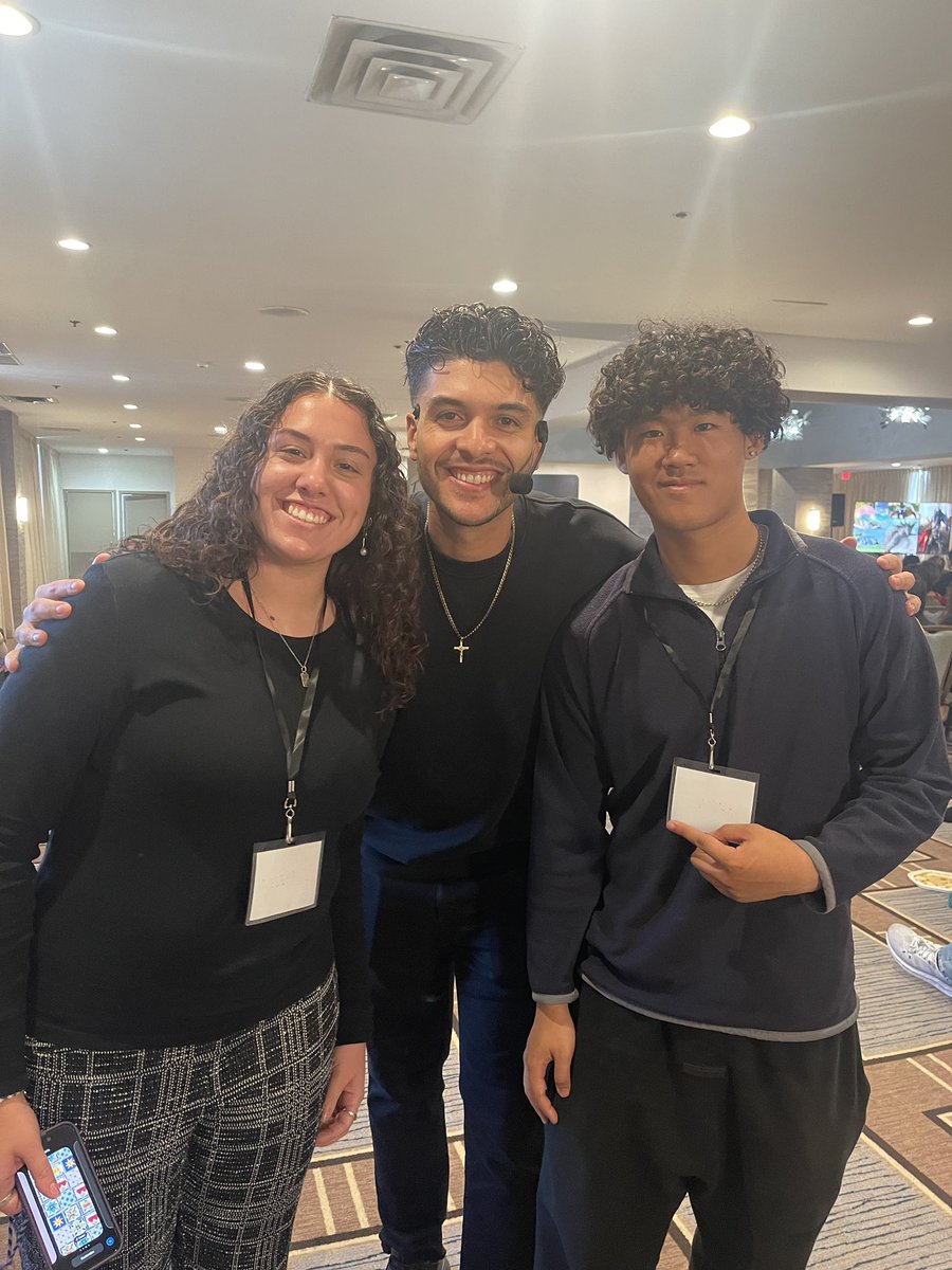 Mandy Colangelo tweet media