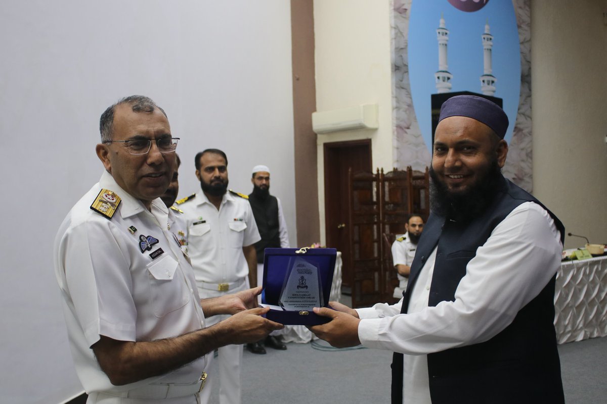 Pak Navy COMKAR Command tweet media