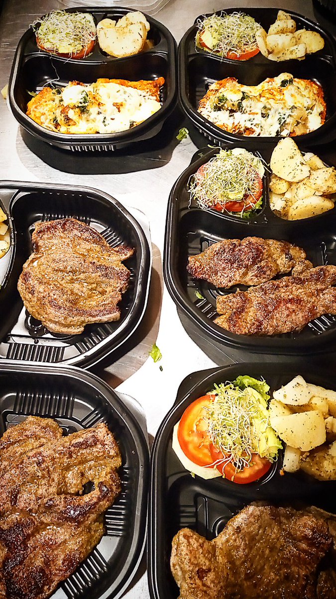 LaCadenciaL's tweet photo. Paquetes de comida completa hasta tu domicilio via Rappi y UberEATS... #comarico https://t.co/SSpPbSSiiw