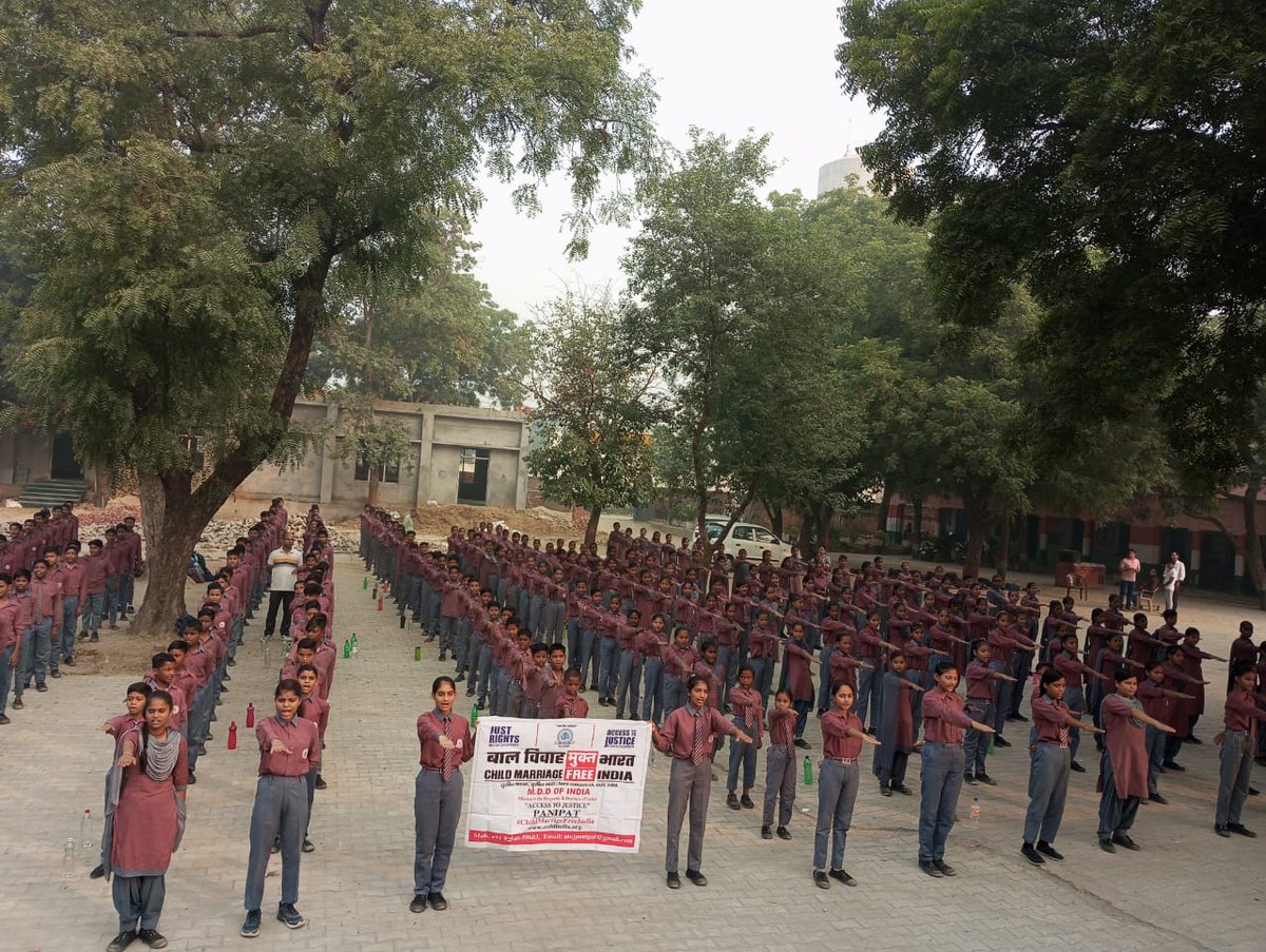 child_haryana's tweet photo. "Together We Can Break the Chains of Child Marriage."
One more step towards ending Child Marriage by MDD OF INDIA (PANIPAT).
#UnitedAgainstChildMarriage
#BalVivahSeAzadi
#betibachaobetipadhao
#kscfindia
#Awareness
#pledges https://t.co/6pvHYhy2X8